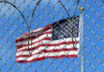 Relatório aponta queda da democracia americana e impacto internacional