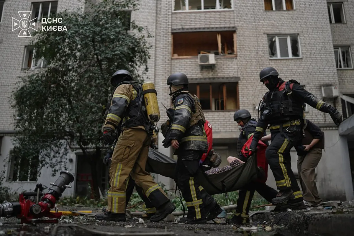 Kiev registra mortes em ataques diurnos, enquanto Ucrânia anuncia produção de Patriot