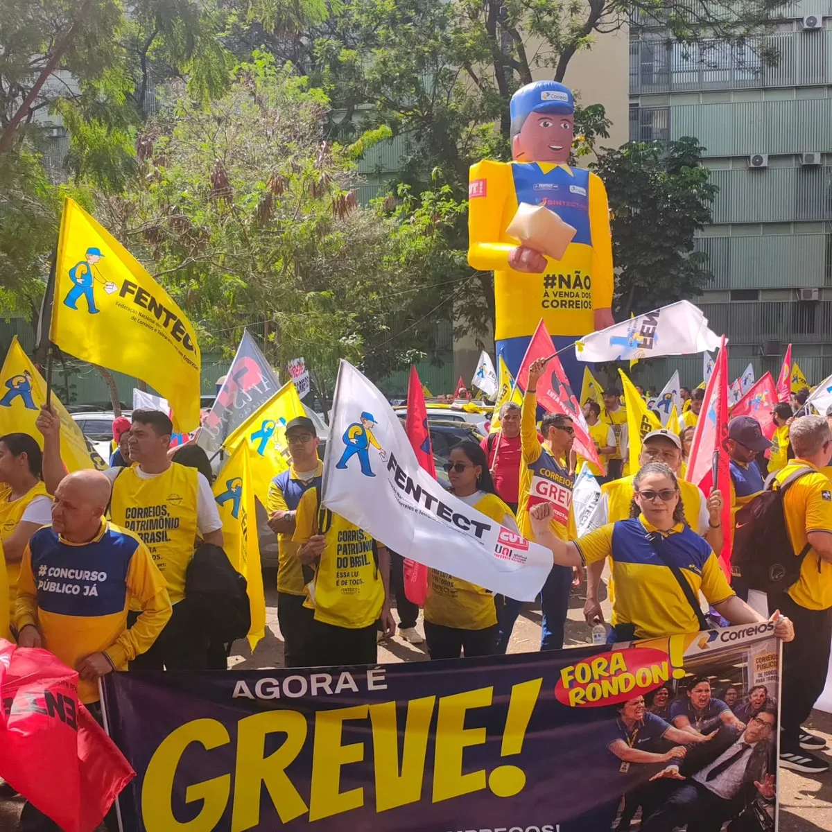 Greve dos Correios termina com reajuste, mas sindicatos veem perdas no plano de saúde