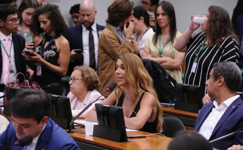 Sete candidaturas trans são eleitas para o Legislativo em 2026