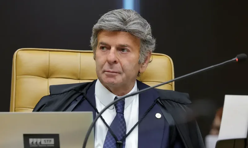 Fux derruba decisão de Dino e determina remoção de posts sobre Nossa Senhora Aparecida