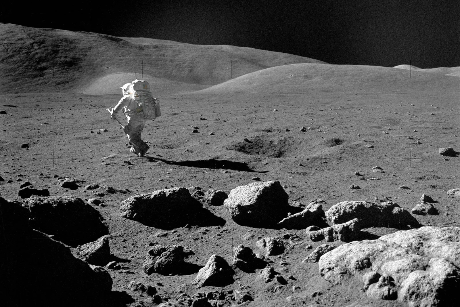 Solo lunar pode guardar partículas deixadas por civilizações extraterrestres