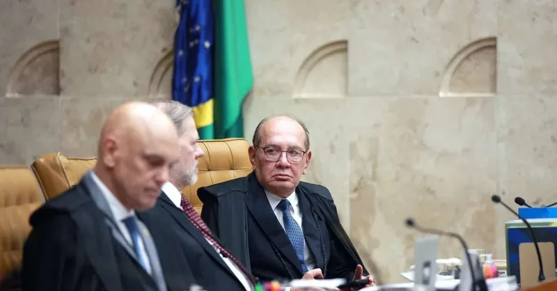 Gilmar havia pedido a Fachin que assumisse caso antes de criticá-lo no STF
