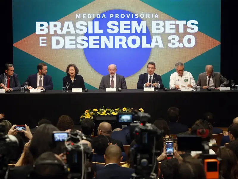 Governo anuncia fim de apostas online e calendário para devolver saldos
