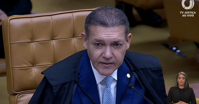 Impedimento de Nunes Marques retira ministro de análise sobre Moraes no caso Master
