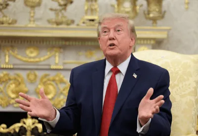 Trump rejeita novas regras para IA e diz que EUA já podem punir empresas