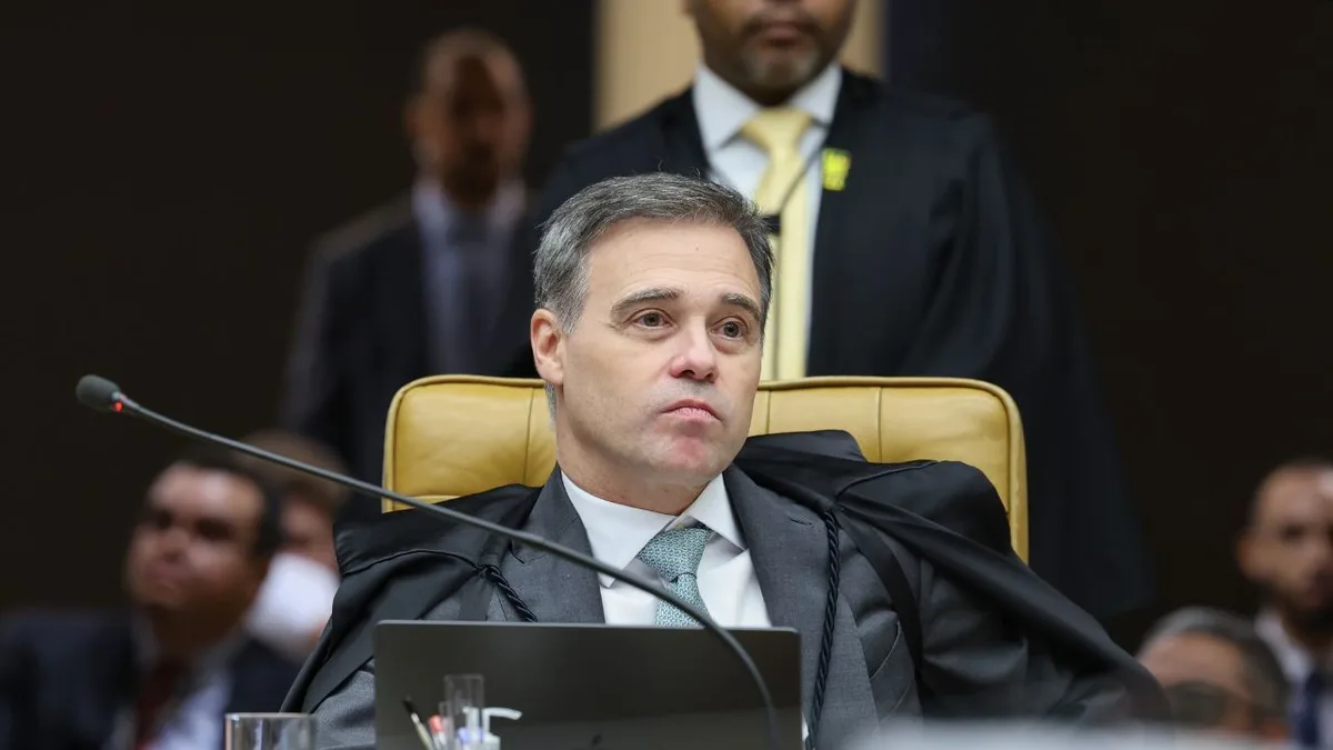 Mendonça barra contestação de deputado contra aumento do Bolsa Família