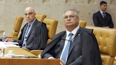 Dino restabelece comando da PF, mas decisão ainda será julgada pelo plenário do STF