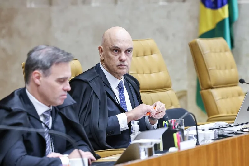 Moraes pede investigação contra Mendonça com relatório interno da PF