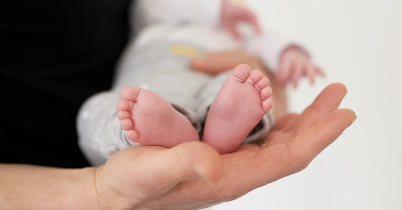 STJ determina retorno de bebê com necessidades especiais à família substituta