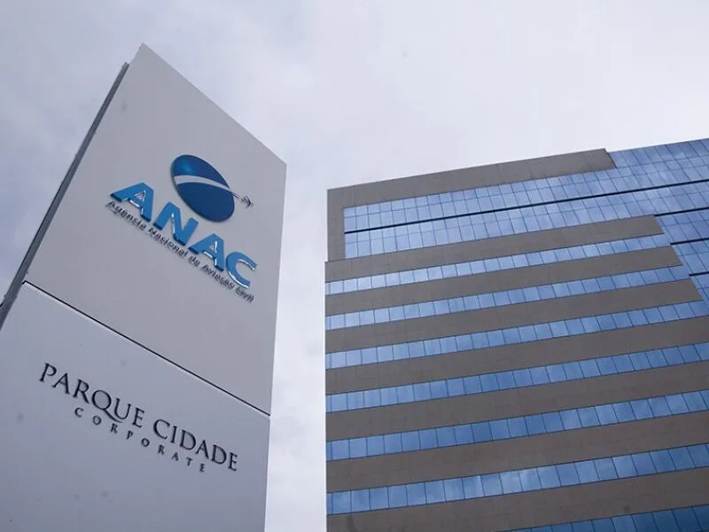 Indisciplina em voos cresce e leva Anac a criar suspensão de até 12 meses