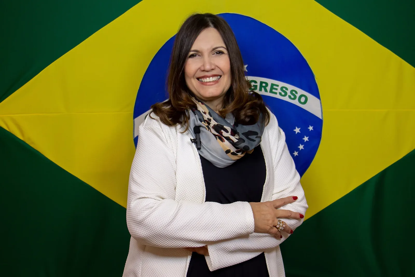 Justiça Eleitoral ordena retirada de vídeo de Bia Kicis contra equipe de Leila