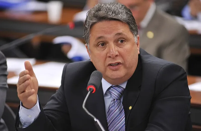 TSE determina anulação de votos destinados a Anthony Garotinho