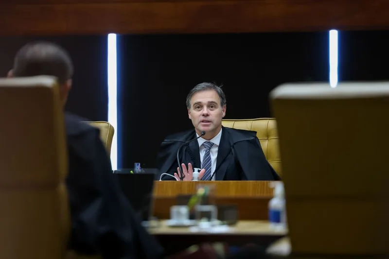 Mendonça sustenta afastamento cautelar de chefes da Polícia Federal