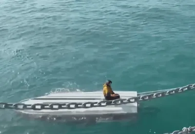 Jovem sobrevive três dias no Mar de Bering e é resgatado no Alasca