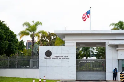 Brasil acompanha suspensão de consulados dos EUA antes das eleições