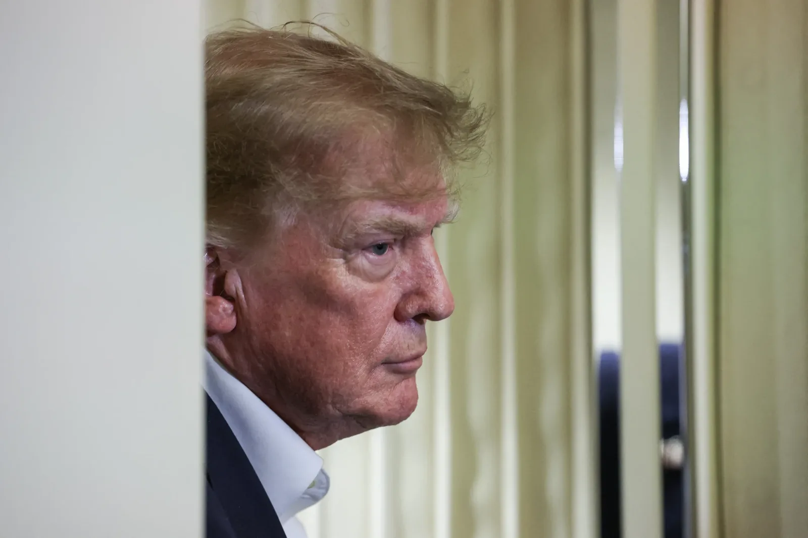 Suprema Corte dos EUA impede mudança de Trump no voto pelo correio