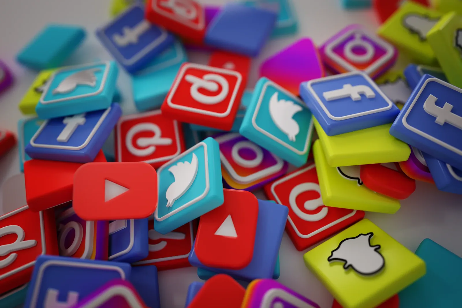 CGI.br propõe 46 diretrizes para regular plataformas de redes sociais
