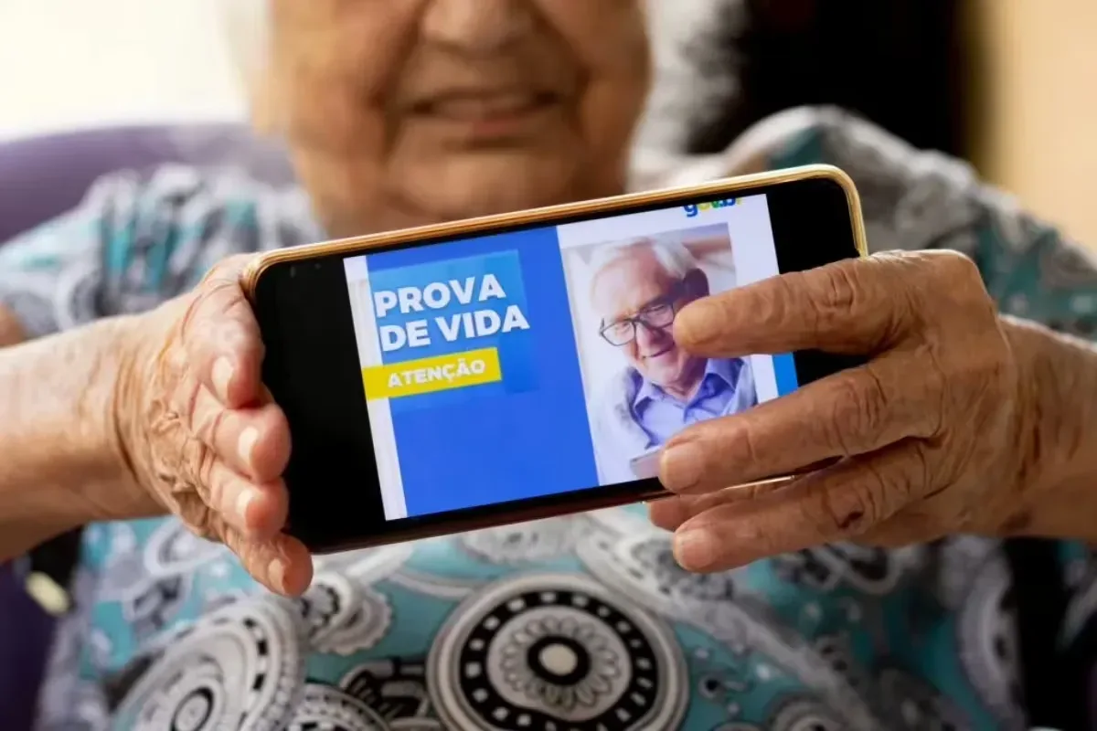 Comparecimento às urnas em 2026 poderá valer como Prova de Vida do INSS