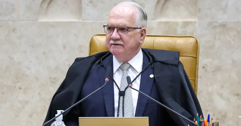 Carta reúne ex-ministros e representantes da sociedade em defesa de Fachin