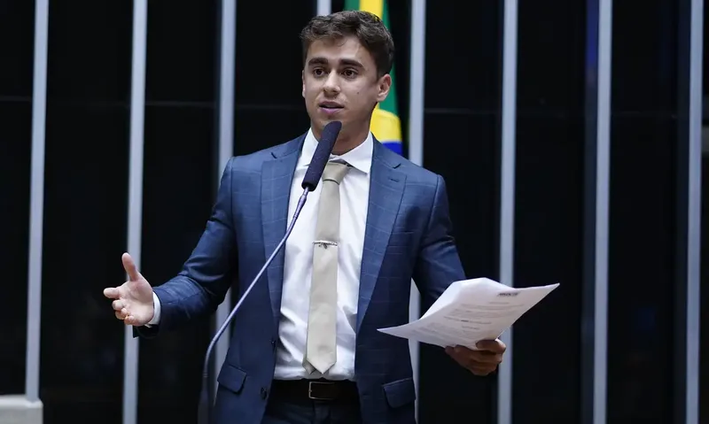 TSE determina remoção de postagem de Nikolas sobre fala de Lula