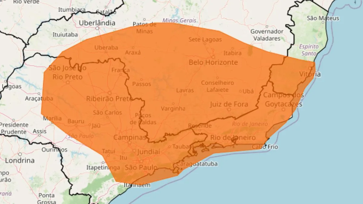 Inmet mantém alerta para chuva forte em áreas do Sudeste